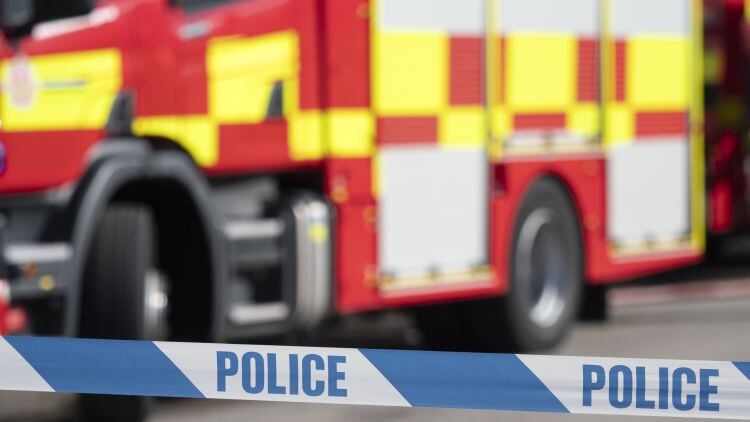 UK heatwave: Pubs tackle wildfires 