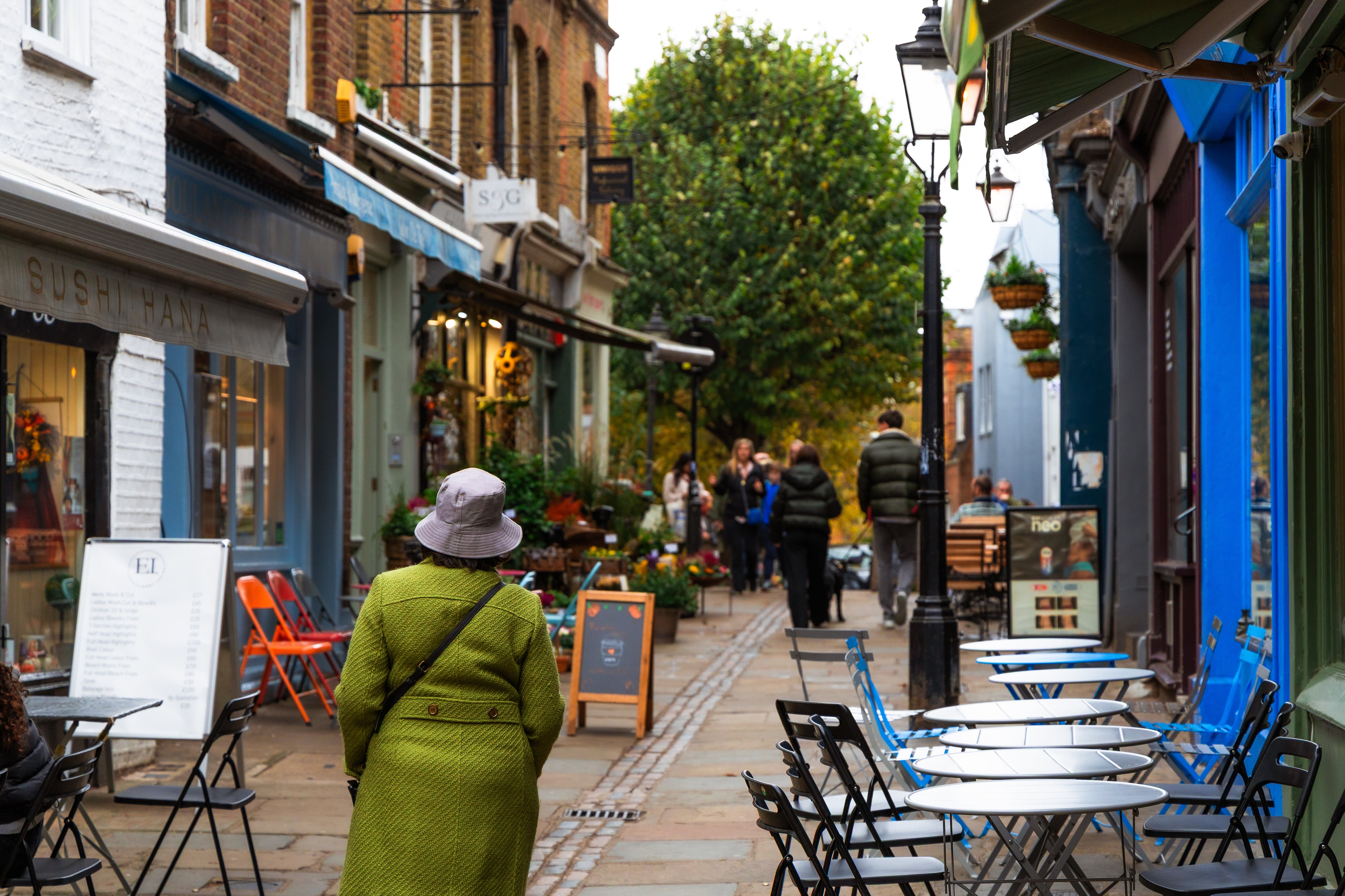 Sector outlook: Pubs see strong summer but enter a cautious winter as cost pressures persist