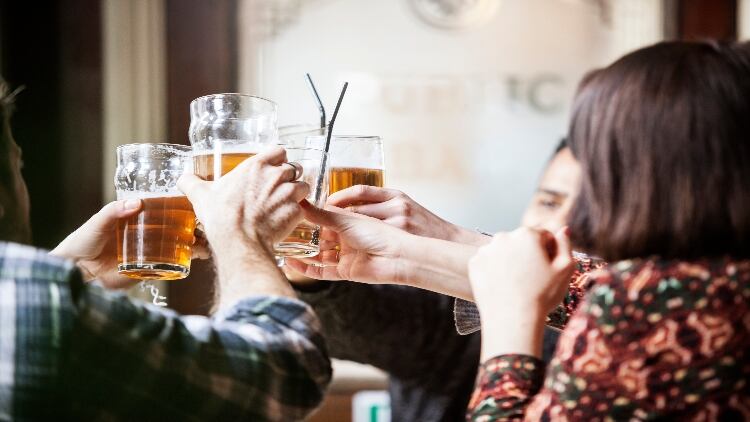 Vertical-drinking-in-Scotland.jpg