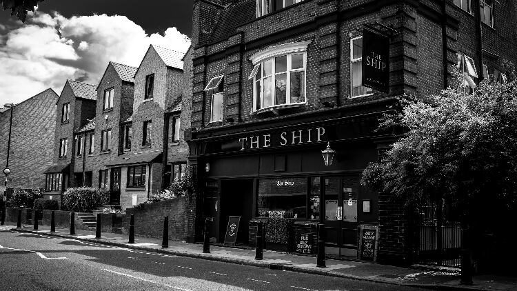 Pubs ‘humbled’ by support from crowdfunders