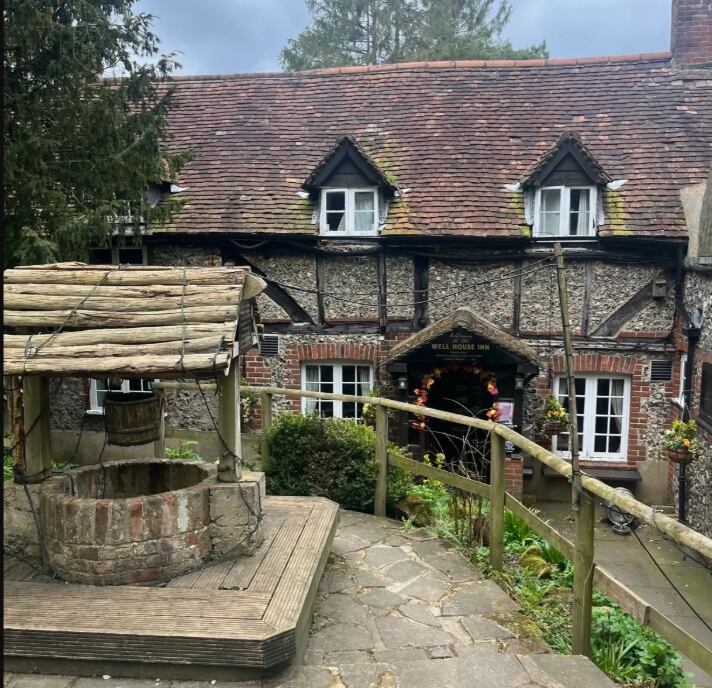 PROPERTY: Surrey Hills country pub lease hits market for £150k