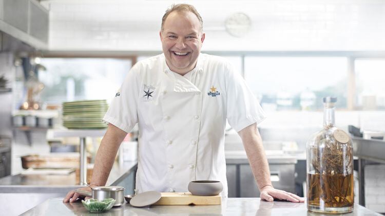 Estrella Damm pairs up with 14 top chefs and restaurateurs 