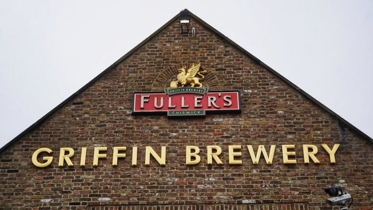 How has the trade reacted to the Fuller's and Asahi deal?