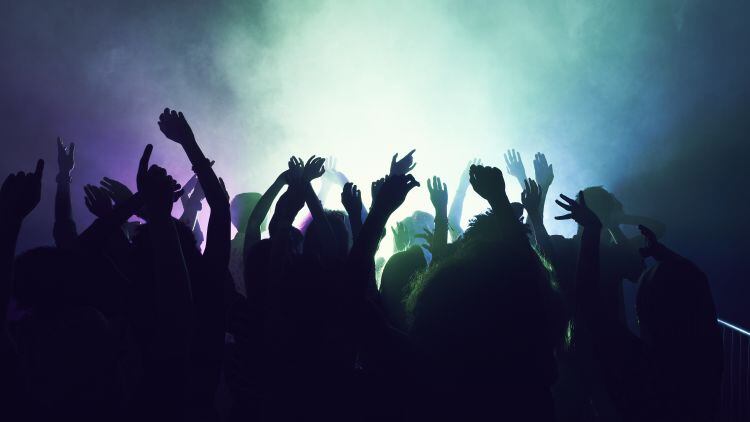 Will-nightclubs-in-England-have-to-close.jpg