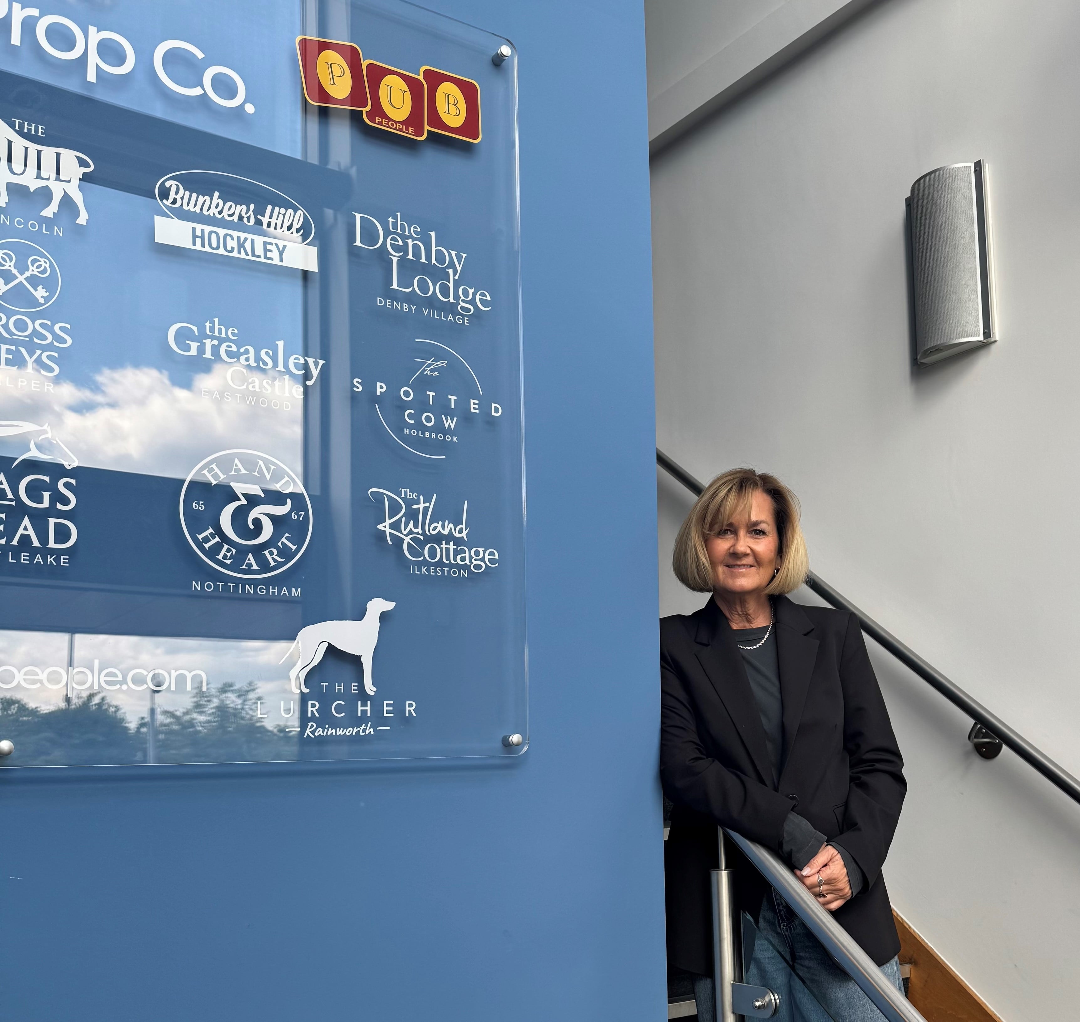 Centracchio joins Pub People