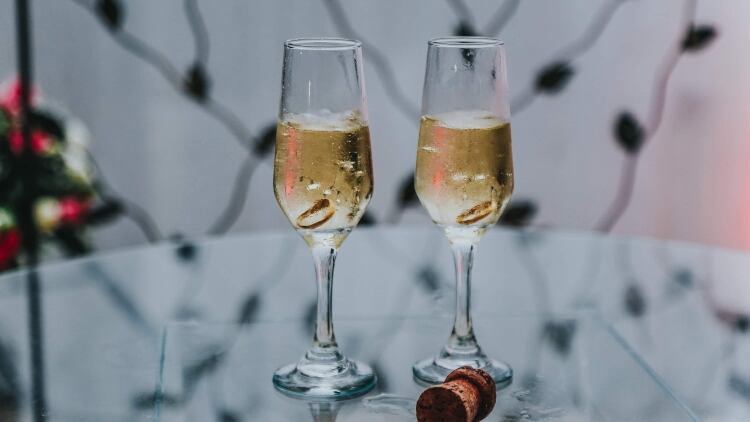 Brits drank 'record-breaking' amount of homegrown sparkling wine