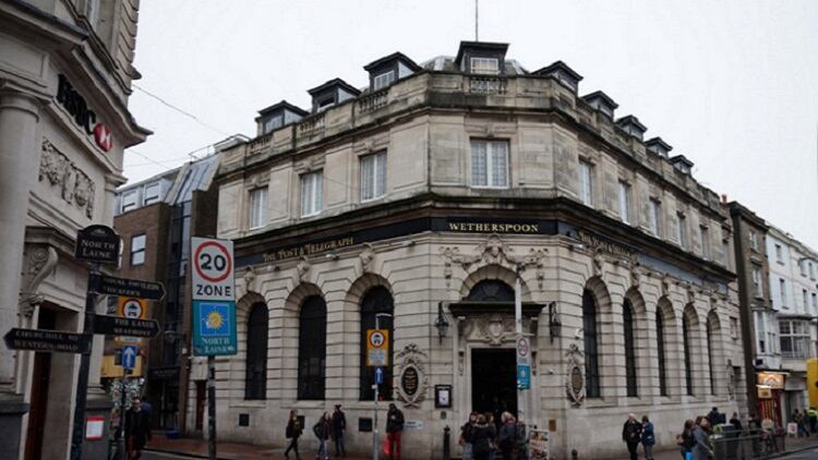 Strike staff claim 'win for workers' after JDW pay rise