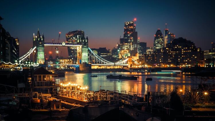 London night czar asks councils for 12-month licence fee holiday
