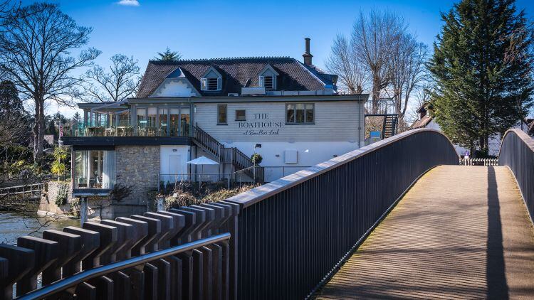 Peach Pubs sees slight sales rise despite 23k cancellations over Christmas 