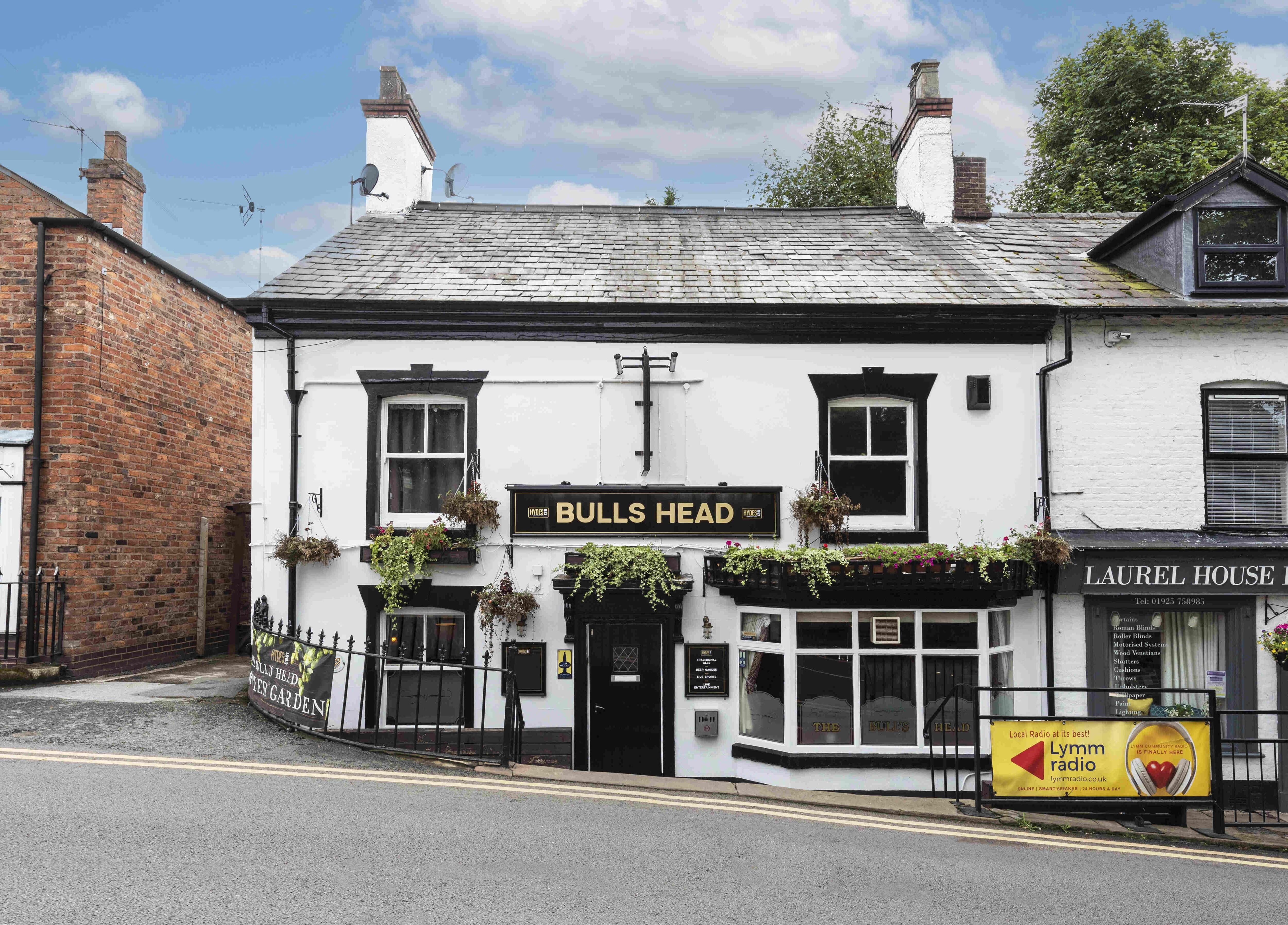 Hydes pub the Bull