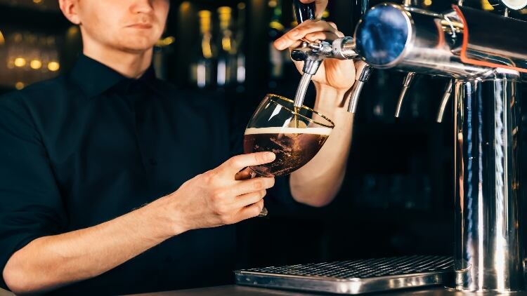 Have-pub-staff-wages-increased-in-2021.jpg