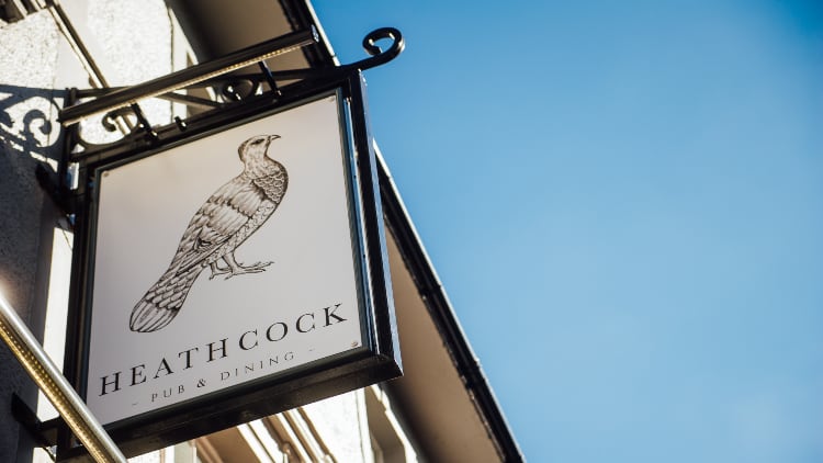 pub-5.jpg