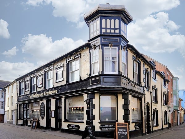 Property: Punch's Wellington