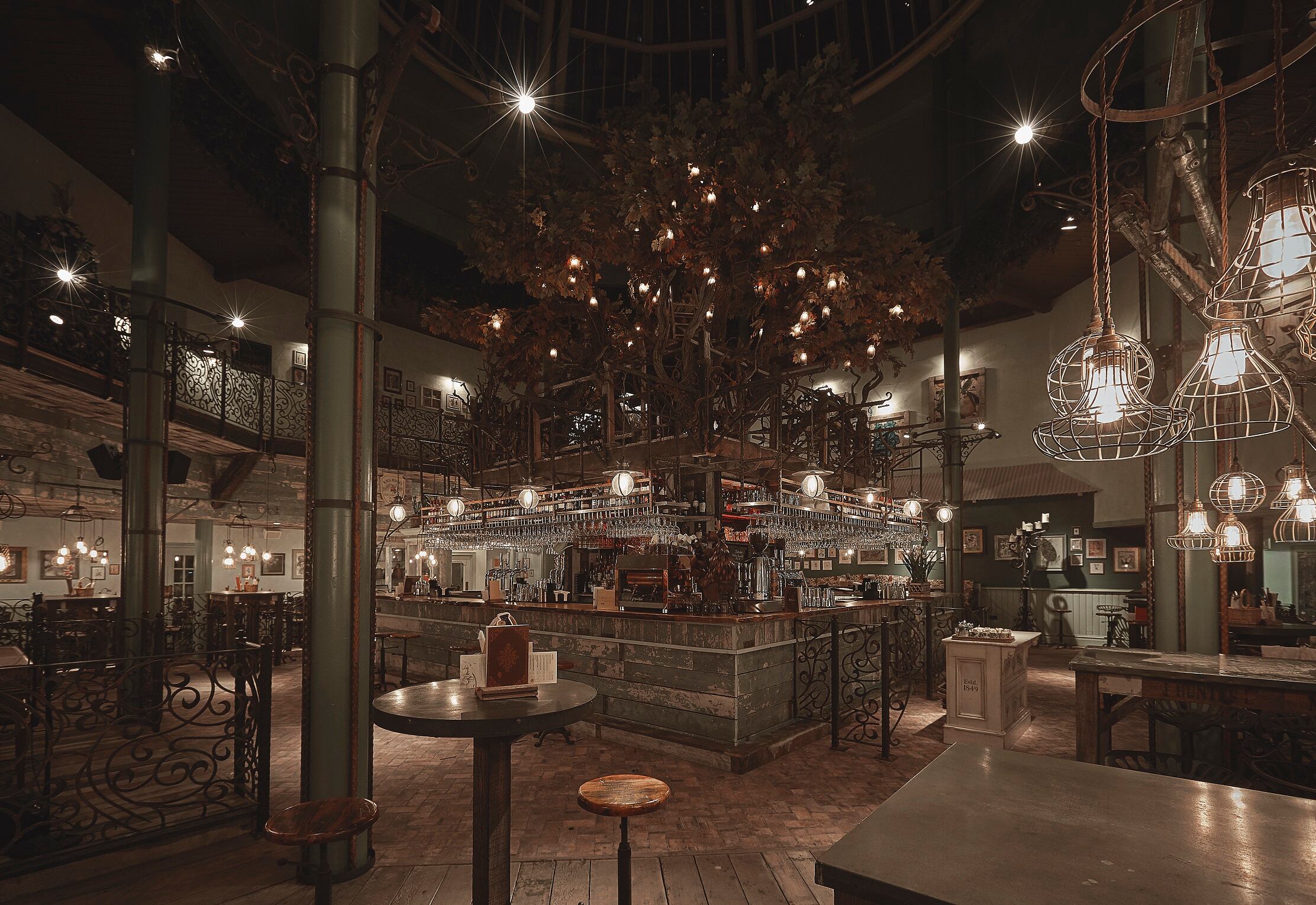 The-Botanist-Newcastle-interior.jpg