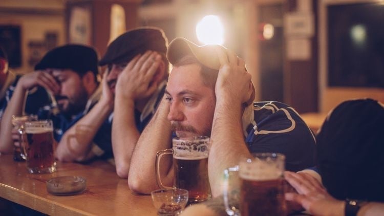 Why-are-there-staff-shortages-in-the-hospitality-industry.jpg