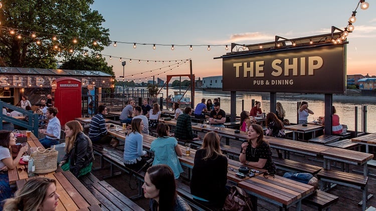What-makes-a-good-pub-garden.jpg
