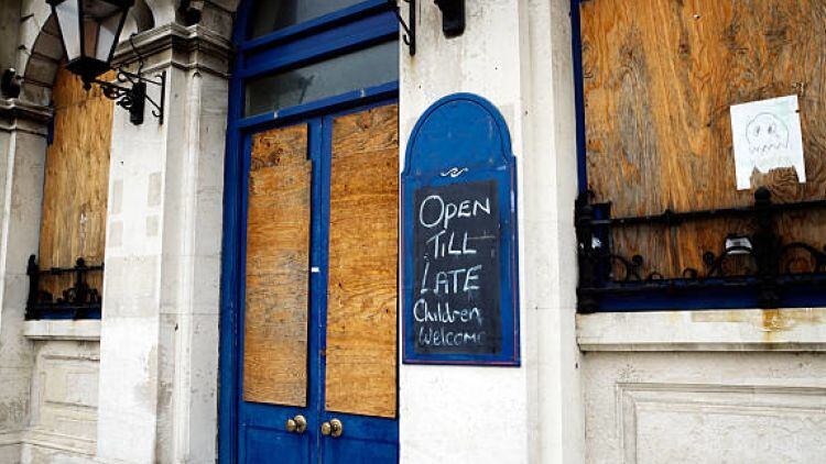 More-than-550-pubs-closed-between-July-and-December-2022.jpg
