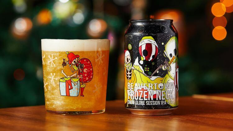 20221031_BeavertownXmasPub_MD_Lifestyle_0720.1.copy.jpg