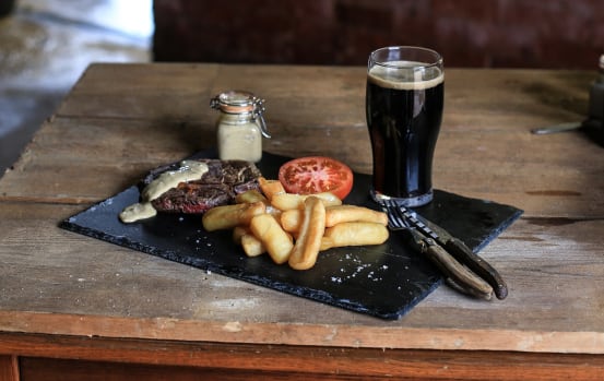 Steak.and.Gastro.chips-1.jpg