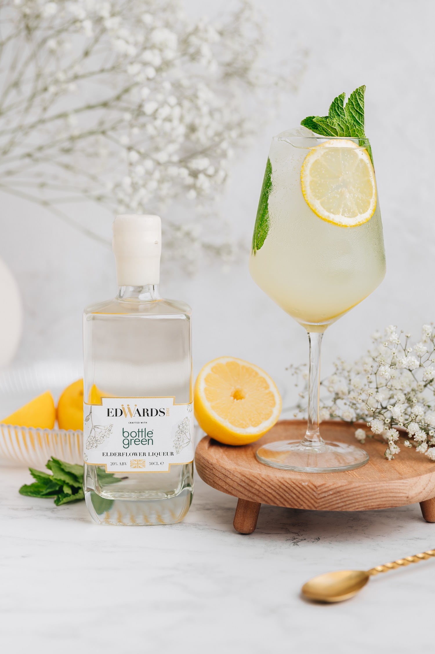 Edwards-bottlegreen-elderflower-liqueur_serve.jpg