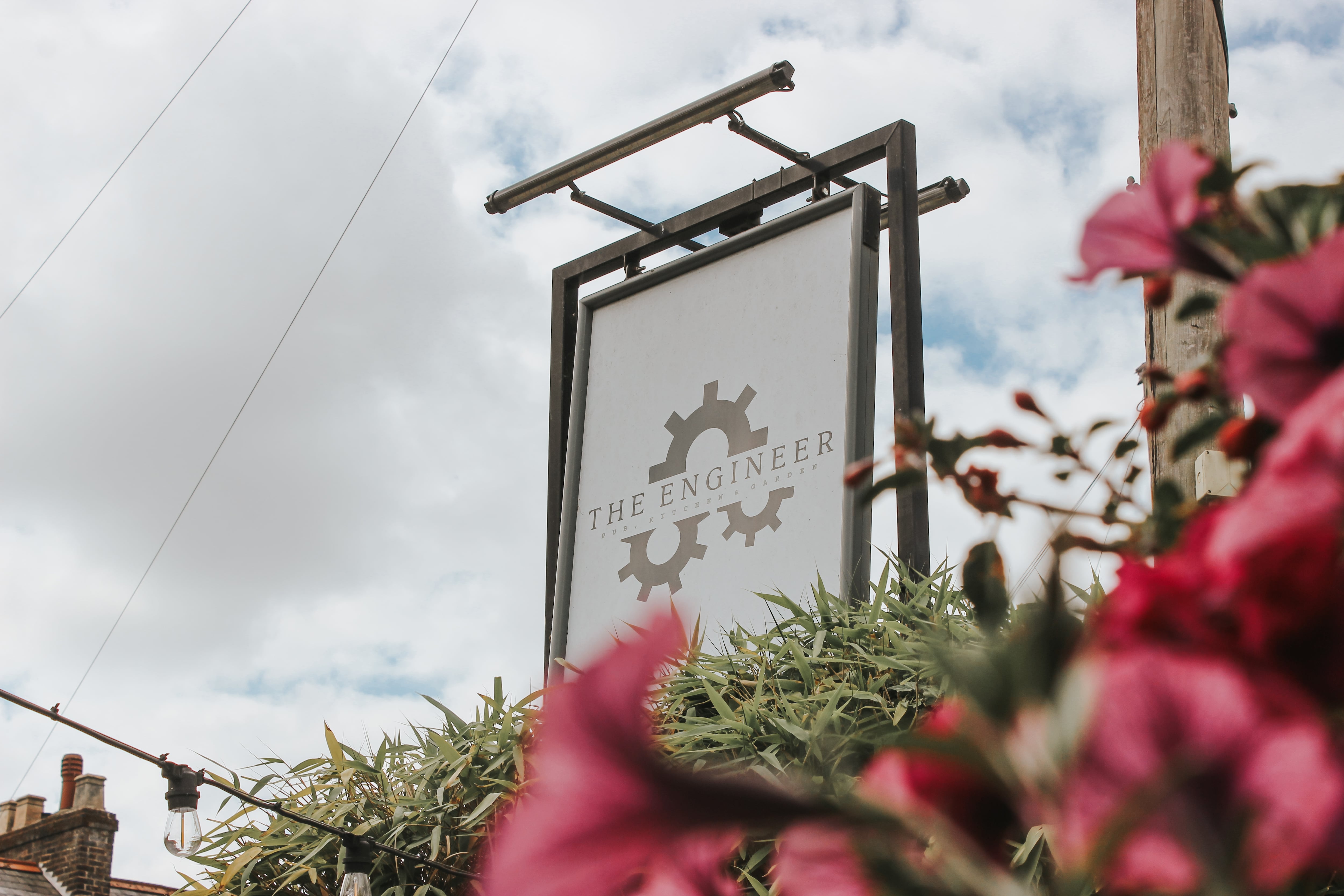 The Engineer, Harpenden, Herts