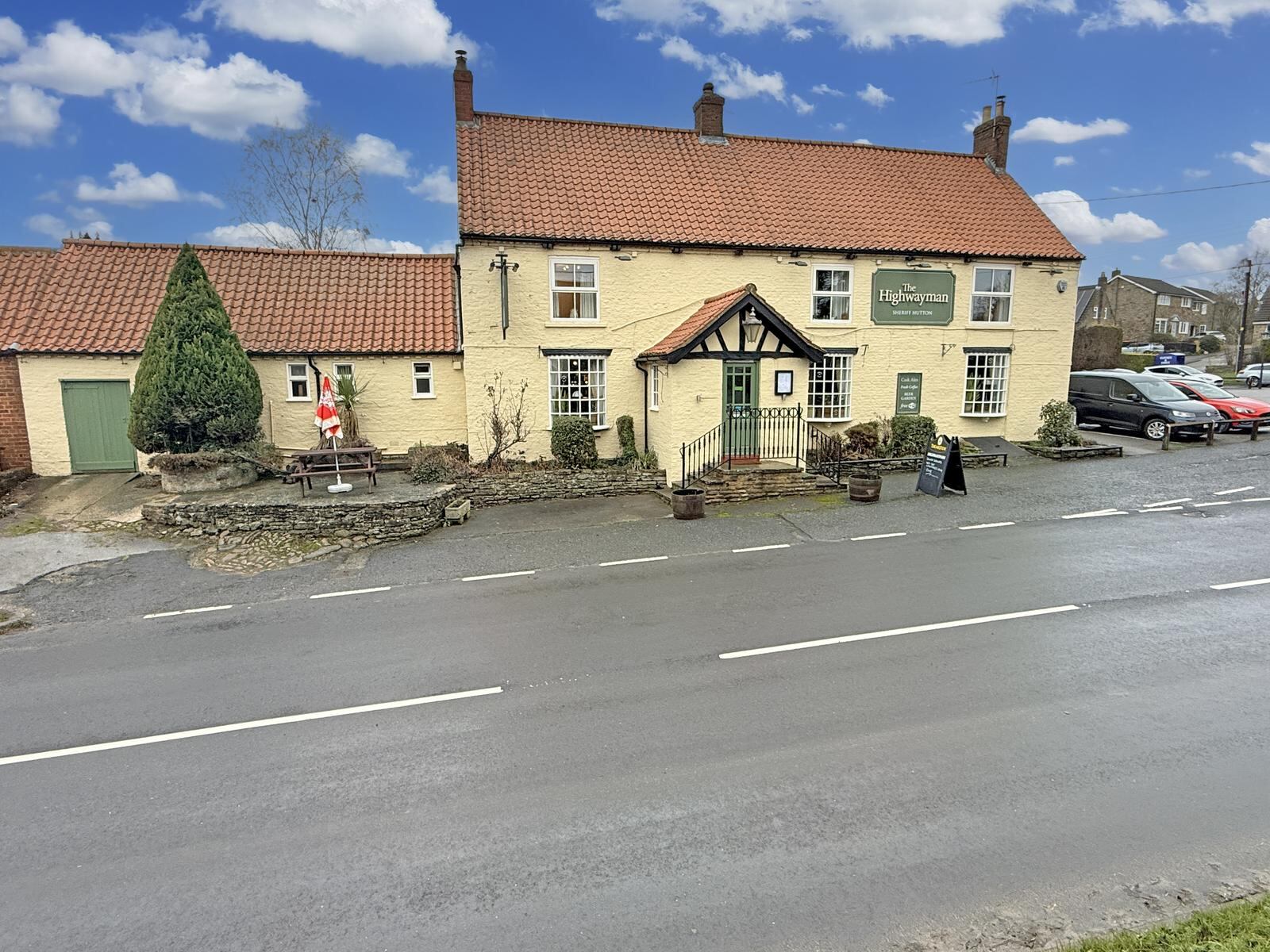 Property round-up: The Highwayman Inn brought to market