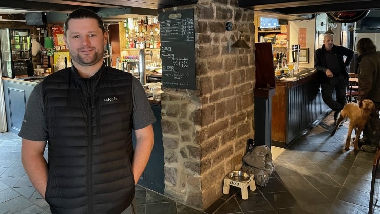 Dan-Newton-George-Dragon-Belper.jpg