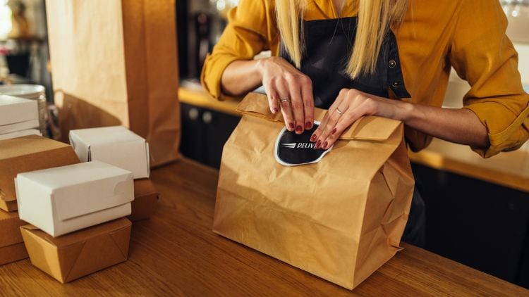 Delivery and takeaway sales in decline