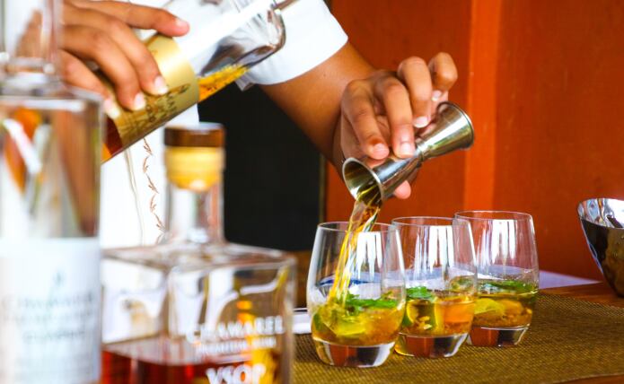 alcoholic.beverage.cocktail.1189257.jpg