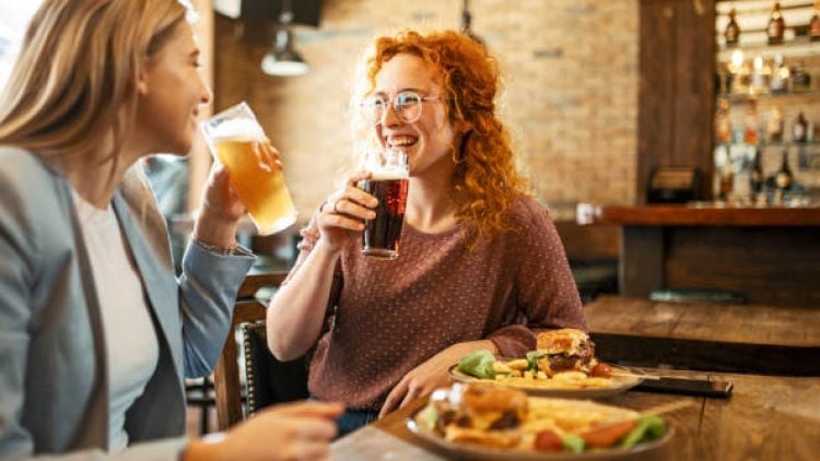 Inflation in foodservice sector tops 10%
