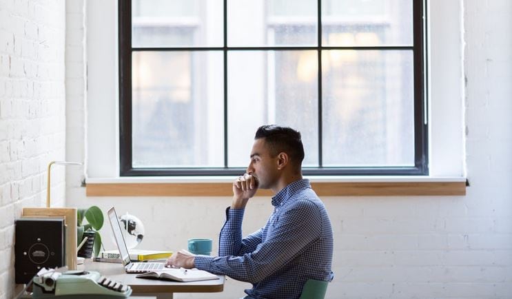 Operators ‘outraged’ over paid positive reviews offer