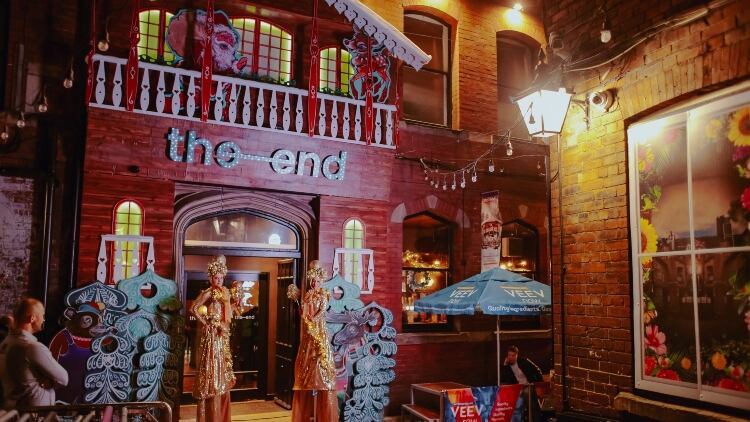 Star-Pubs-The-End-Leeds-Ski-Lodge-resized.jpg