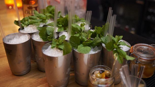 Spirits-Summit-drinks-on-bar.jpg