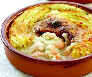Classic.Cuisine.fish.pie.1.jpg
