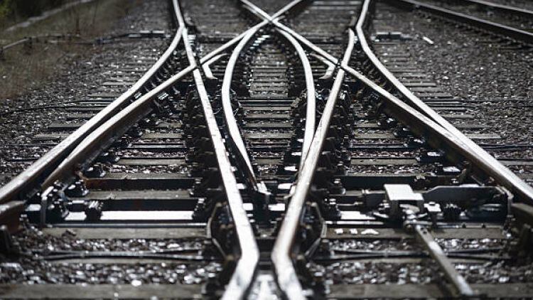 Gov 'losing control' over rail strikes