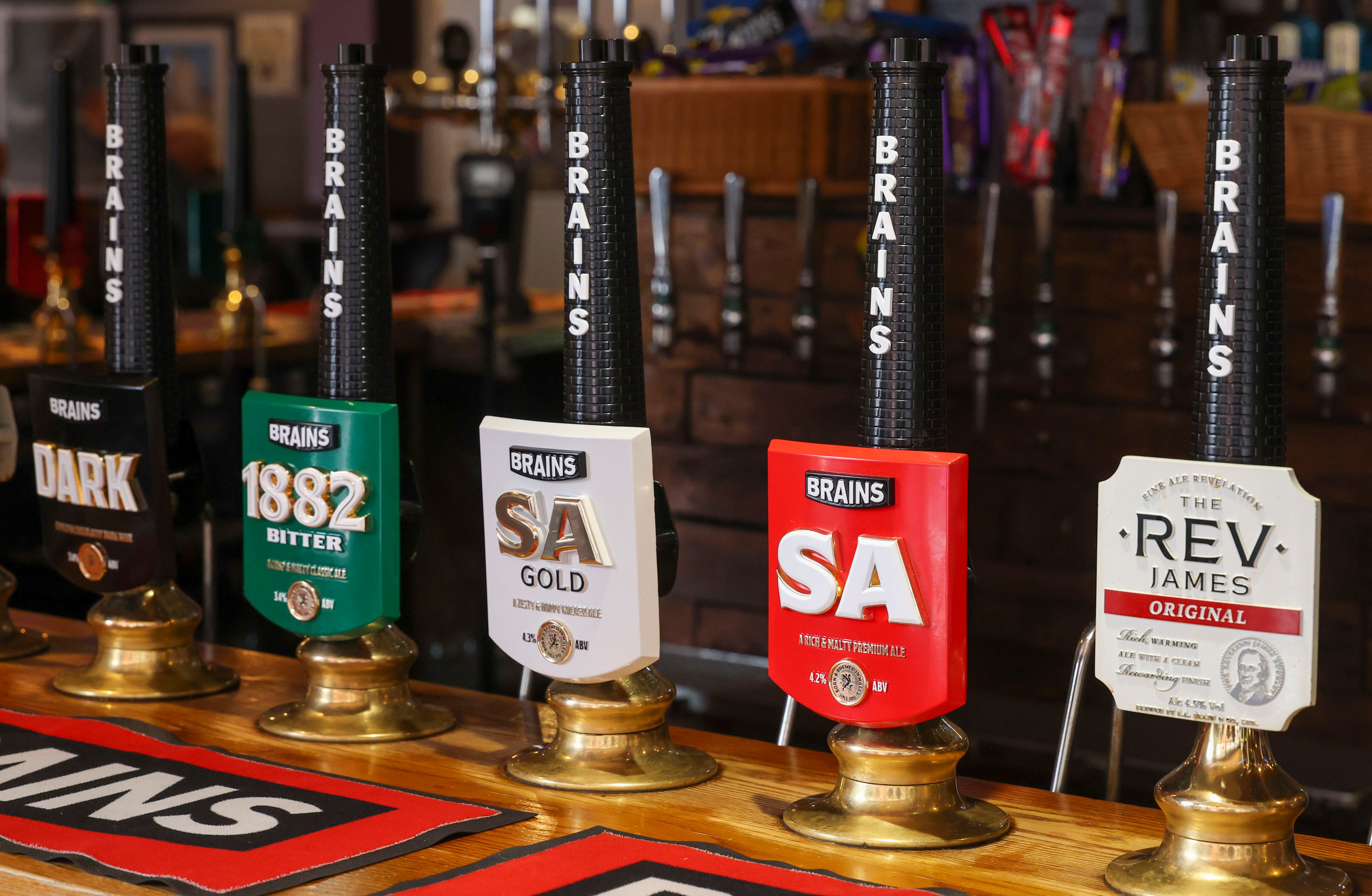Brains Brewery cask fonts