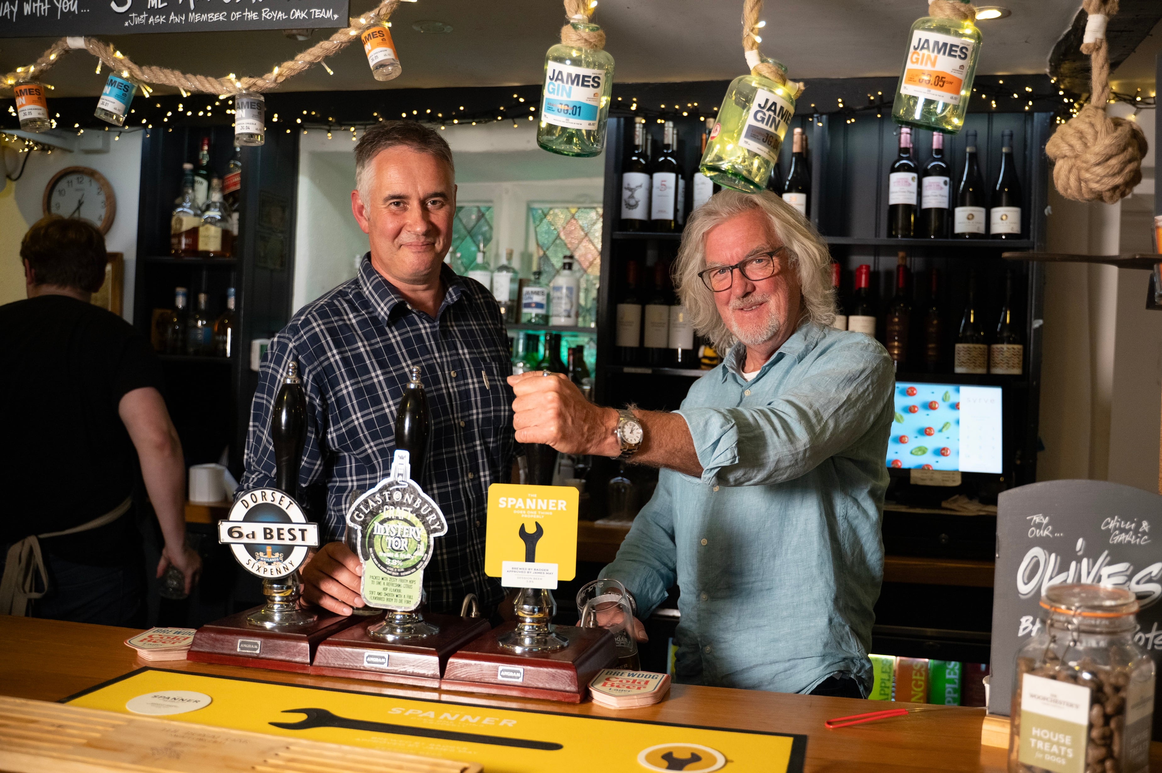 (Pictured: Hall & Woodhouse head brewer Toby Heasman, with James May)