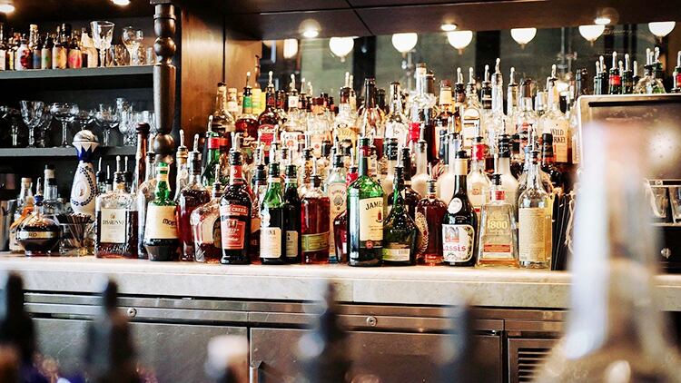 alcoholic-beverages-1845295_1280-pixabay.jpg