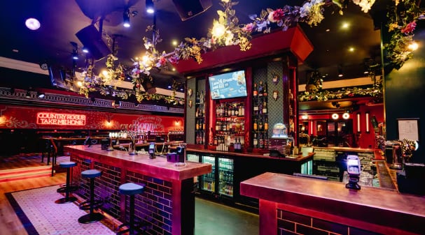 PROPERTY: NEOS to invest £1m in Bonnie Rogues conversion