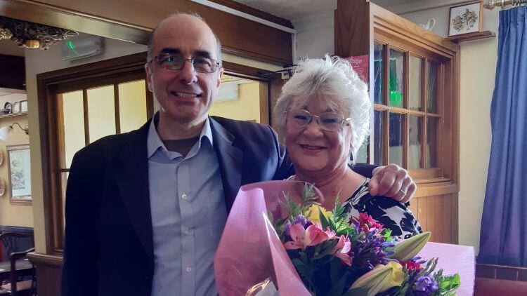 The-Chequers-Sutton-Ely-licensee-Maija-Cartwright-celebrates-30-years.jpg