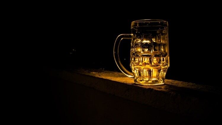 Pubs warned lock-ins illegal