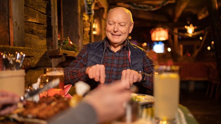 Advice-on-making-Christmas-at-your-pub-the-best-since-pre-Covid.jpg