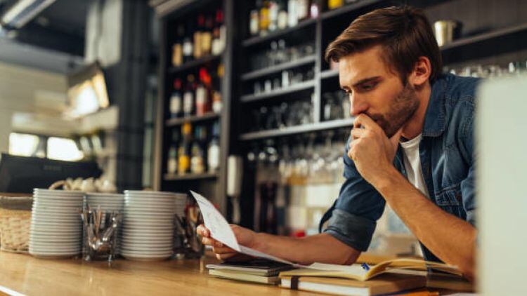 Number of pubs in financial distress increases by 23%