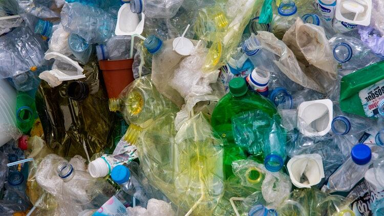 Marston’s vows to remove half a million plastic bottles
