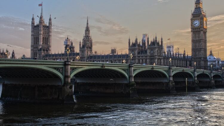 Delay to business rates discount