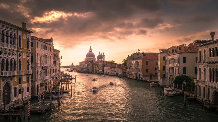 Italy.jpg