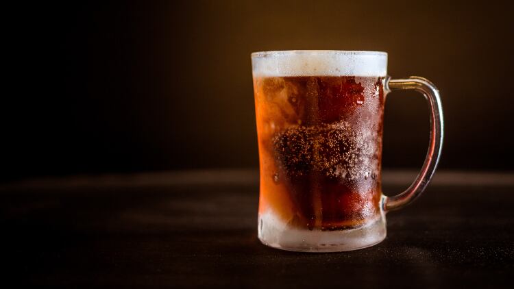 Food-led-sites-to-drive-pub-and-bar-sector-growth-past-19bn-mark.jpg