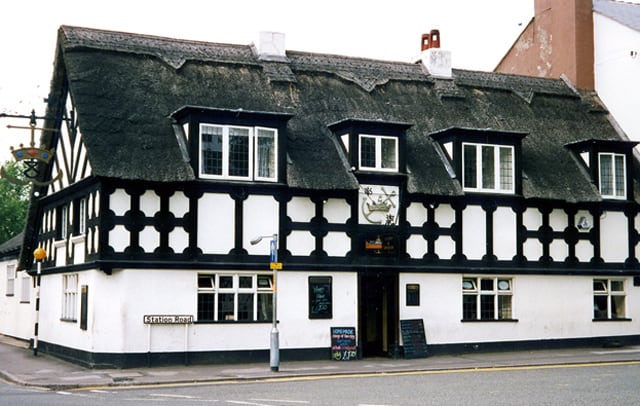 Publican of site linked to 22 Covid-19 cases describes 'deepest regret'