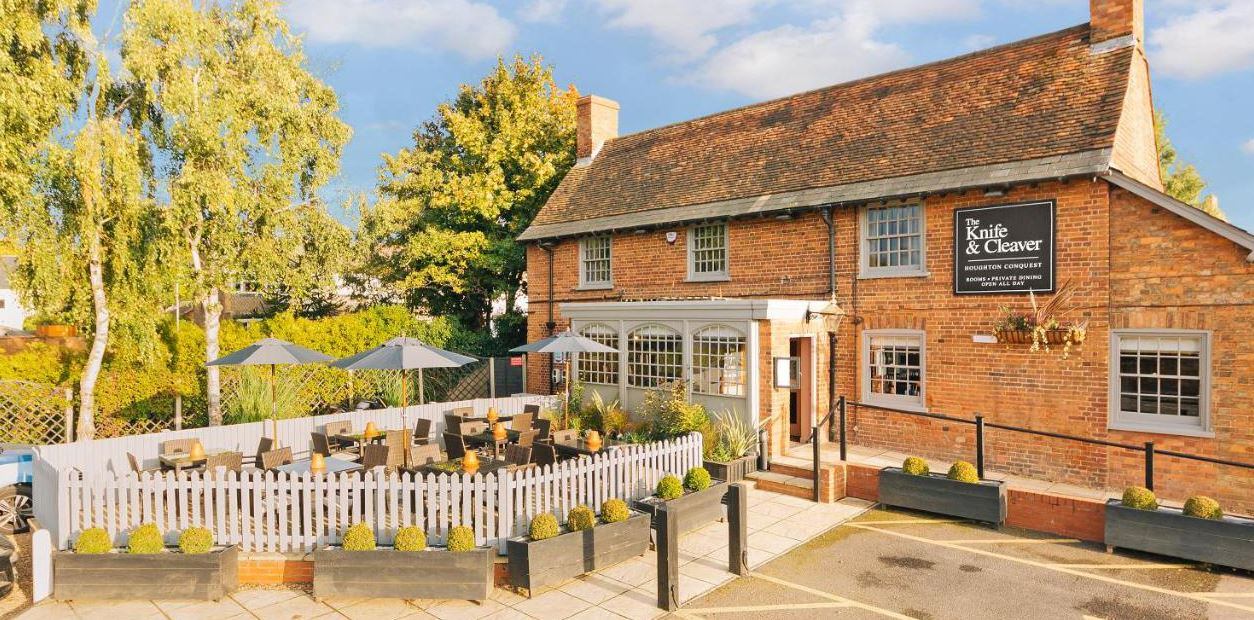 GBPA Best Pub for Rooms: The Knife & Cleaver
