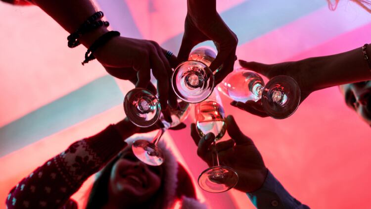 What legal and licensing issues do operators face in 2019?